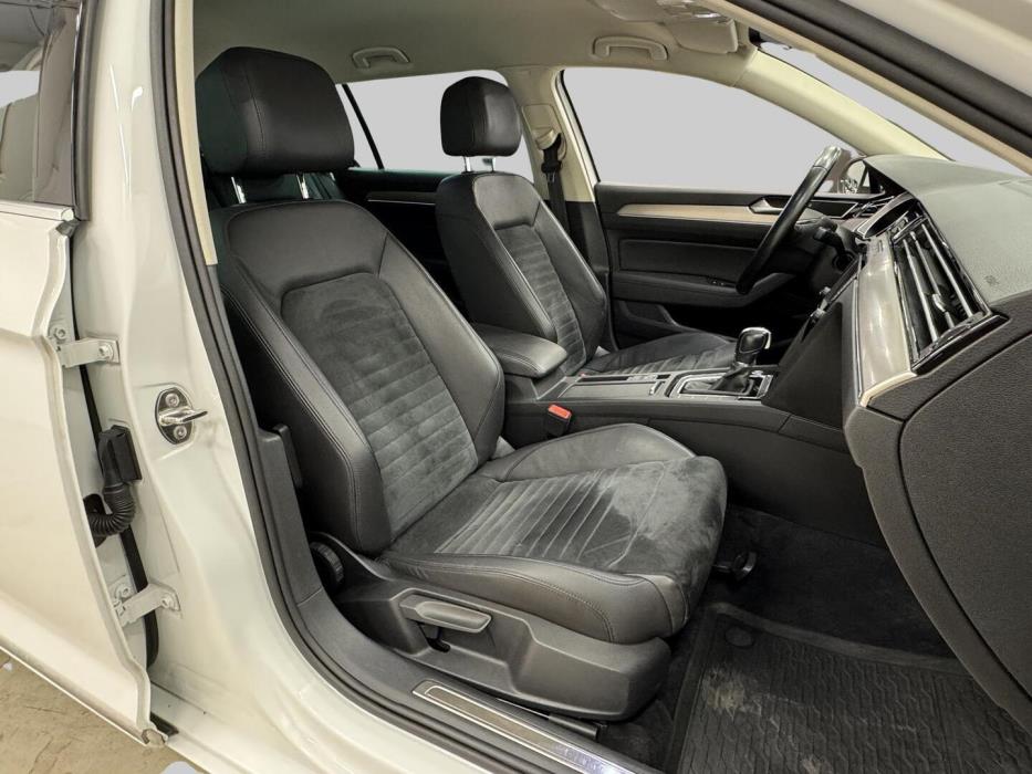 VOLKSWAGEN Passat 2017