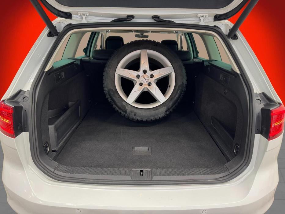 VOLKSWAGEN Passat 2017