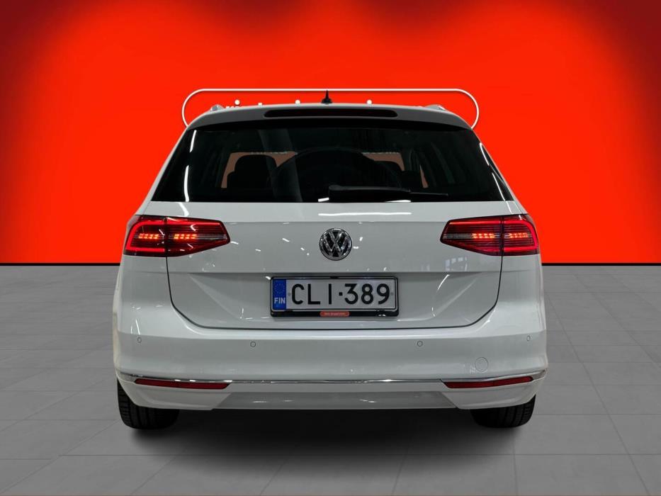 VOLKSWAGEN Passat 2017