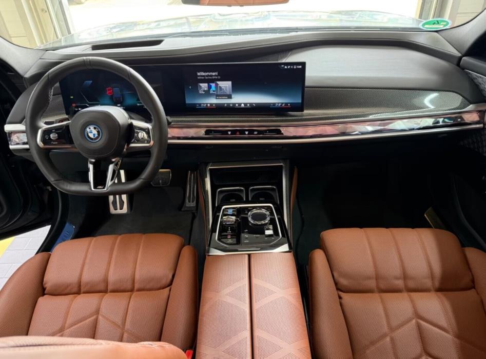 BMW I7 2023