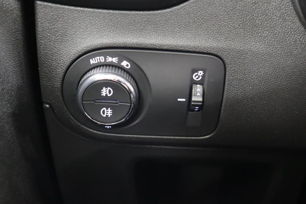 OPEL Crossland X 2020