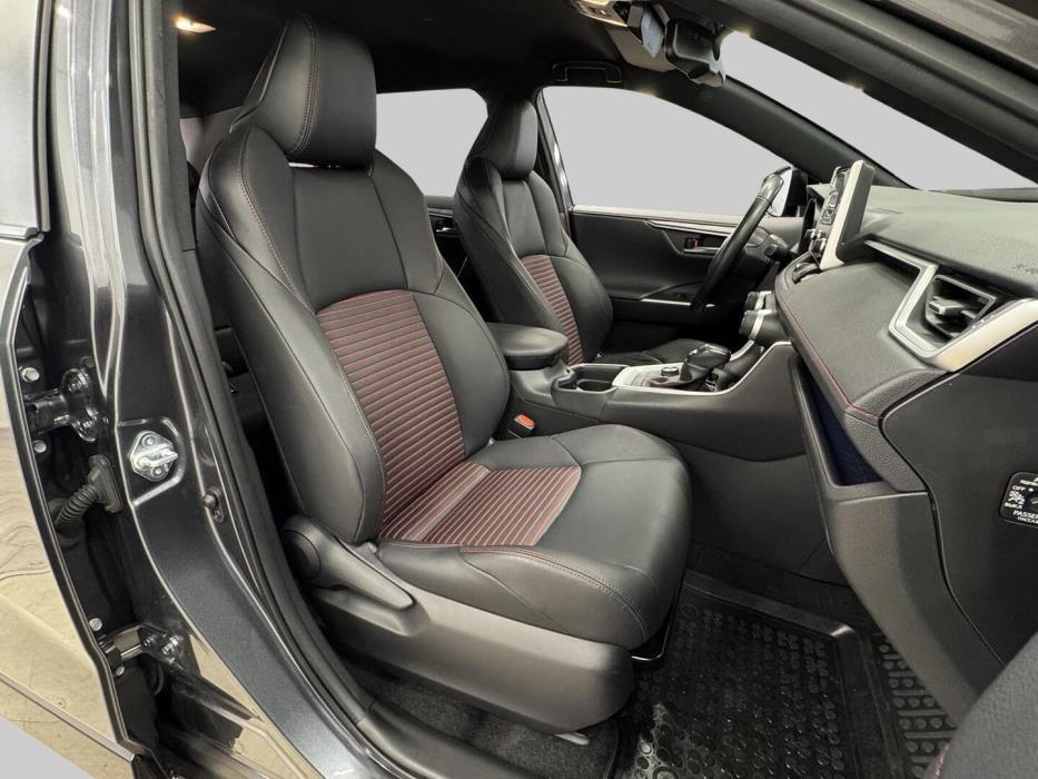 TOYOTA RAV4 Plug-in 2021