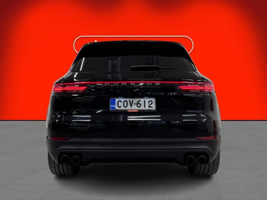 PORSCHE CAYENNE 2020