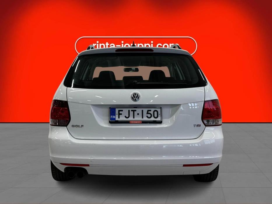 VOLKSWAGEN Golf 2010