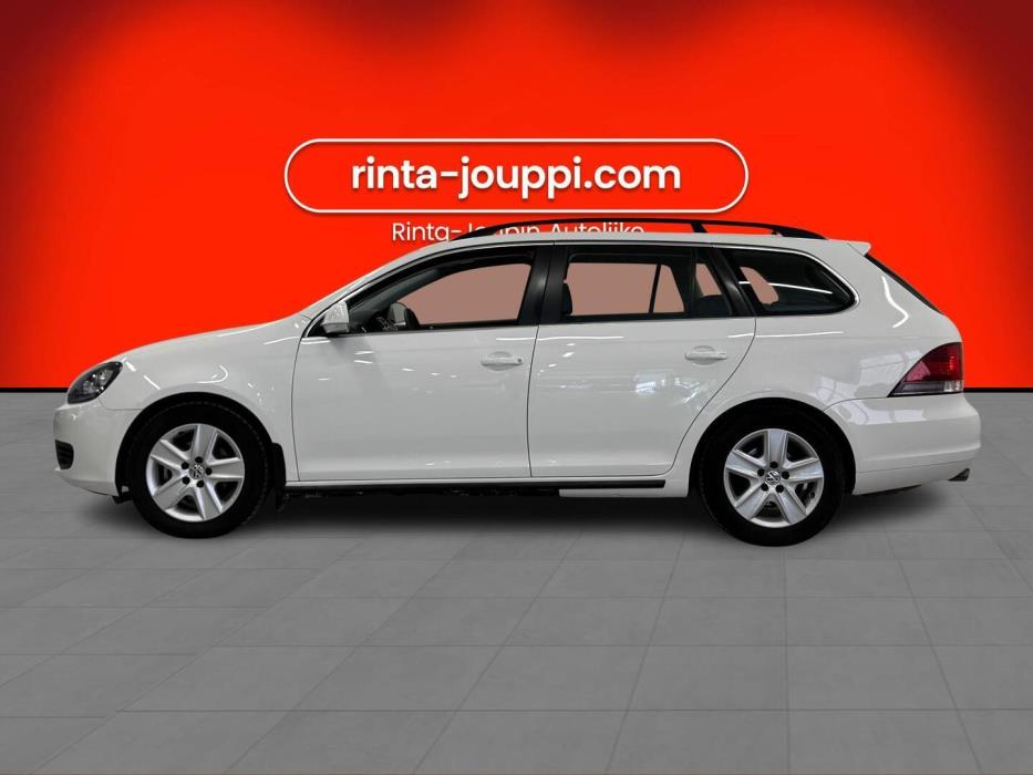 VOLKSWAGEN Golf 2010