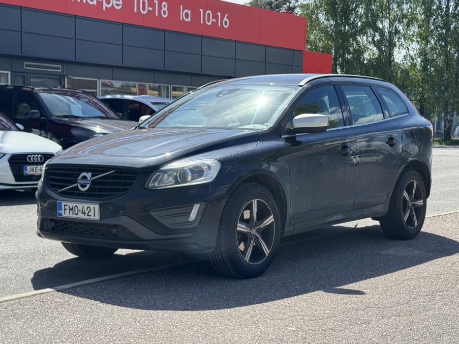 VOLVO XC60 2017