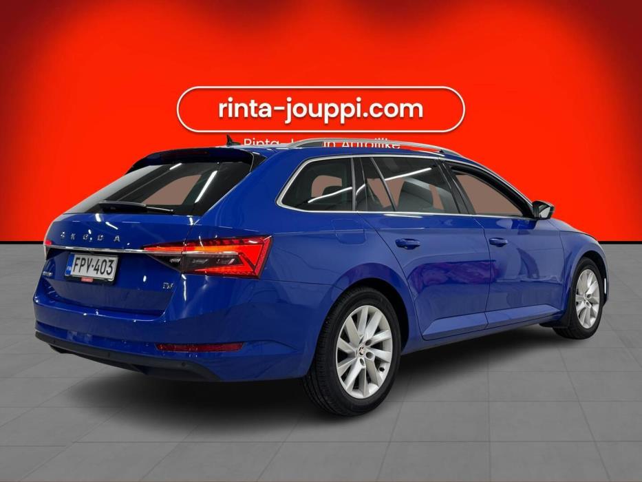 SKODA Superb 2021