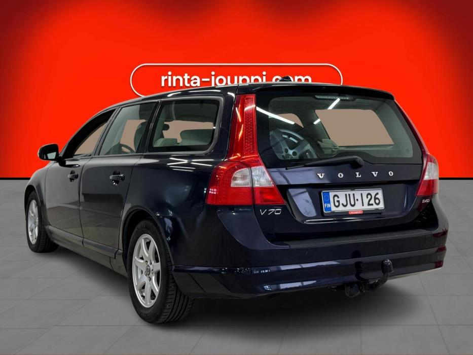 VOLVO V70 2008