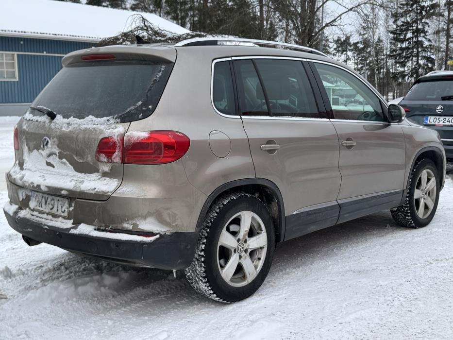 VOLKSWAGEN Tiguan 2014