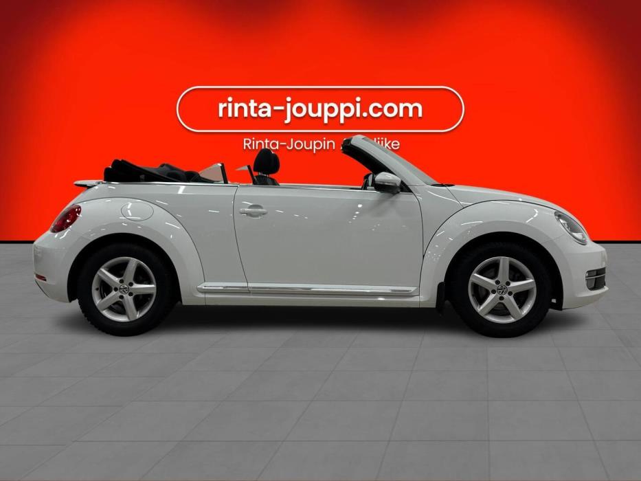 VOLKSWAGEN Beetle 2014