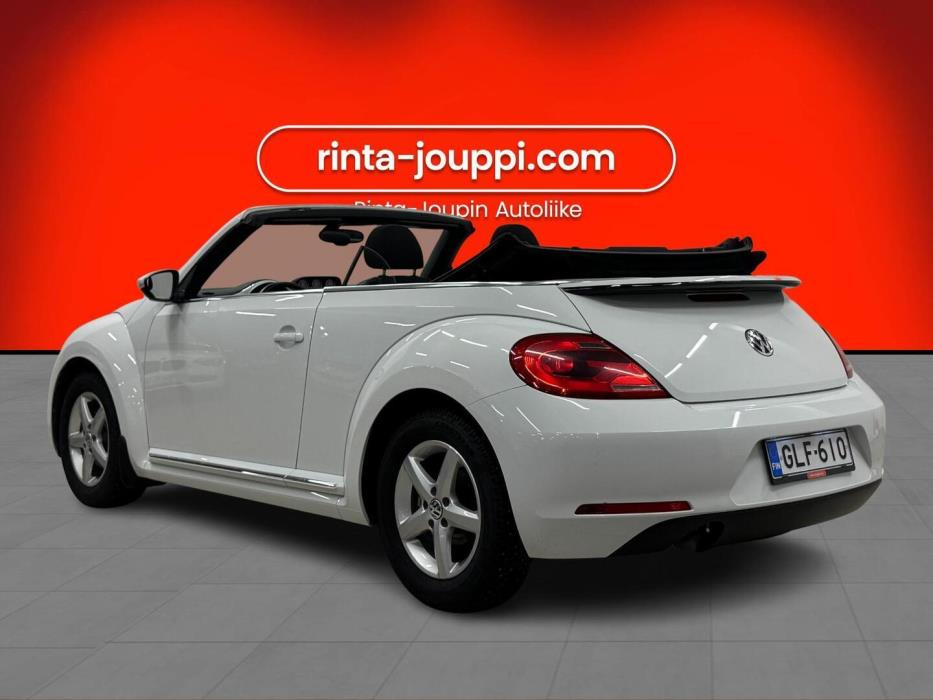 VOLKSWAGEN Beetle 2014
