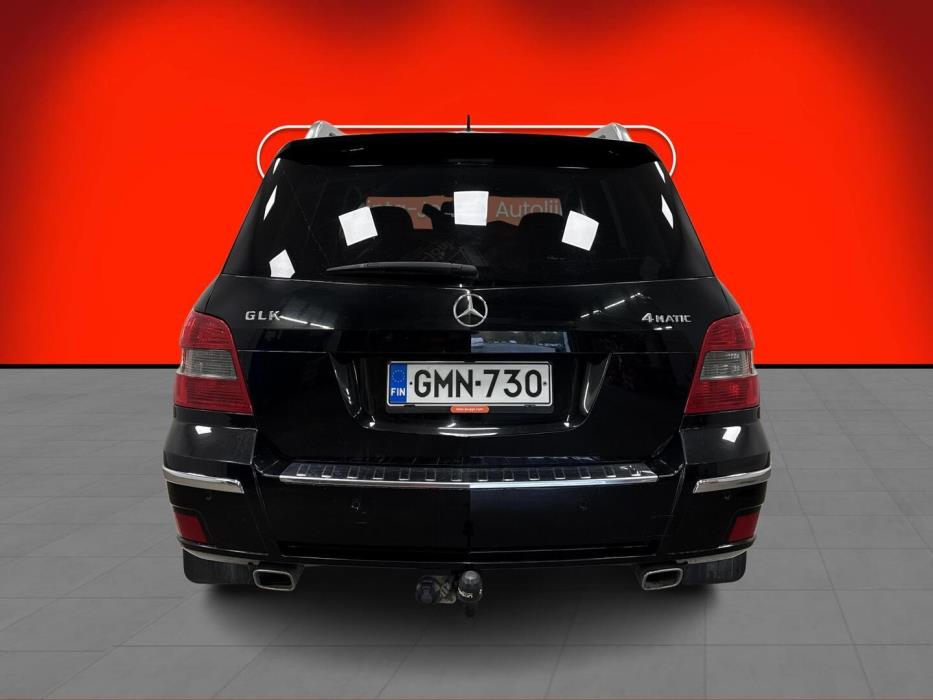 MERCEDES-BENZ GLK 2011