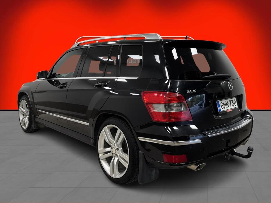 MERCEDES-BENZ GLK 2011