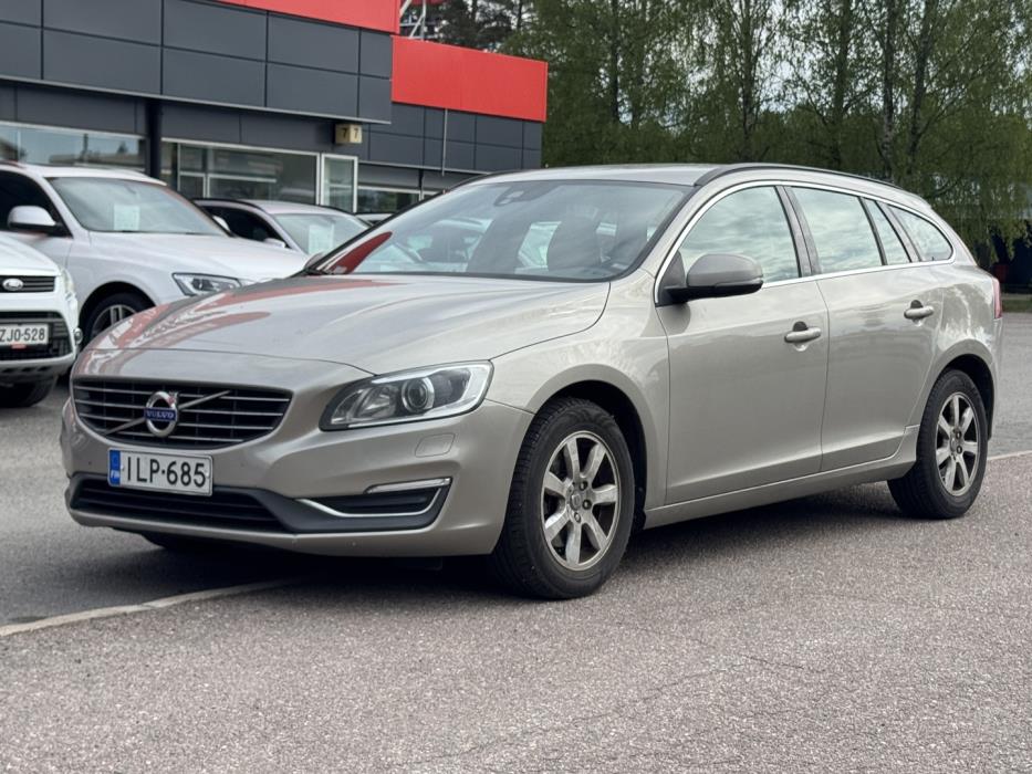 VOLVO V60 2014
