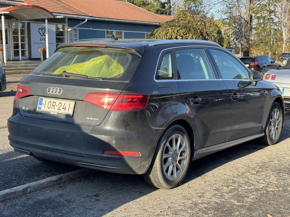 AUDI A3 2015