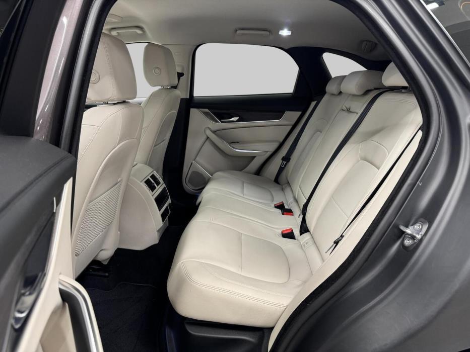JAGUAR F-PACE 2021