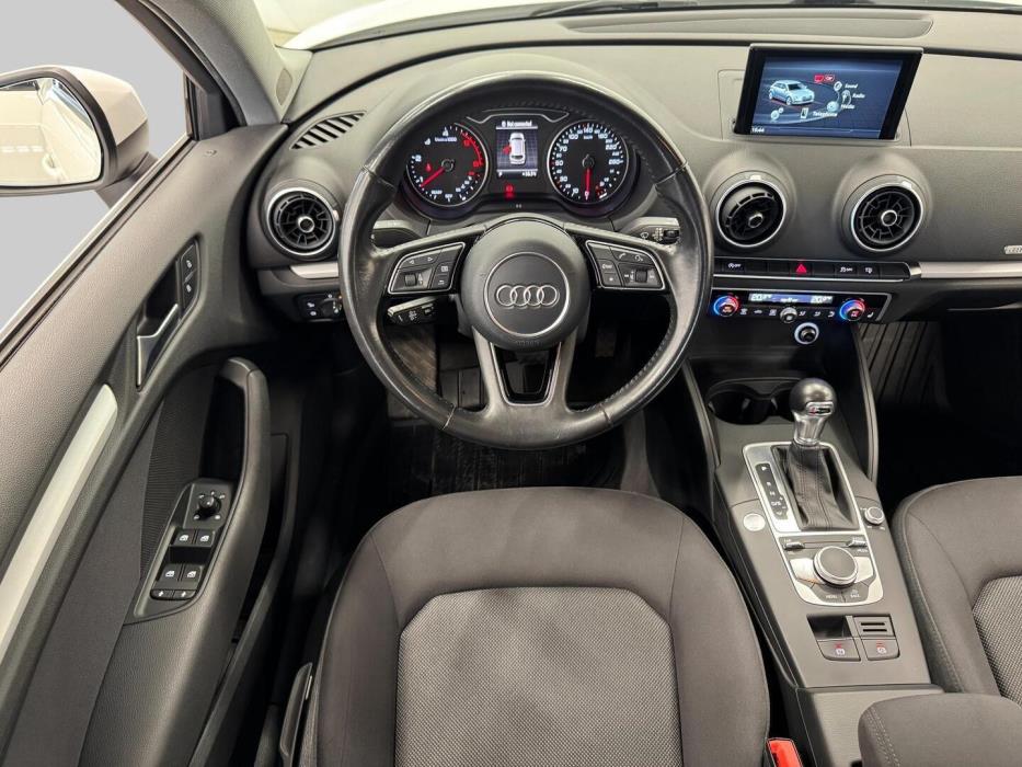 AUDI A3 2017