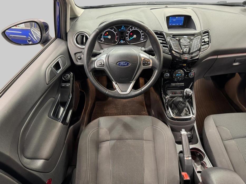 FORD Fiesta 2016