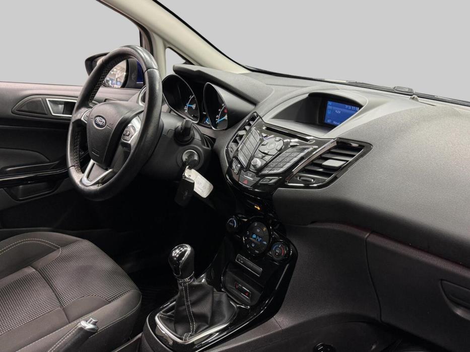 FORD Fiesta 2016