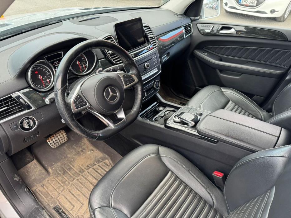 MERCEDES-BENZ GLS 2019