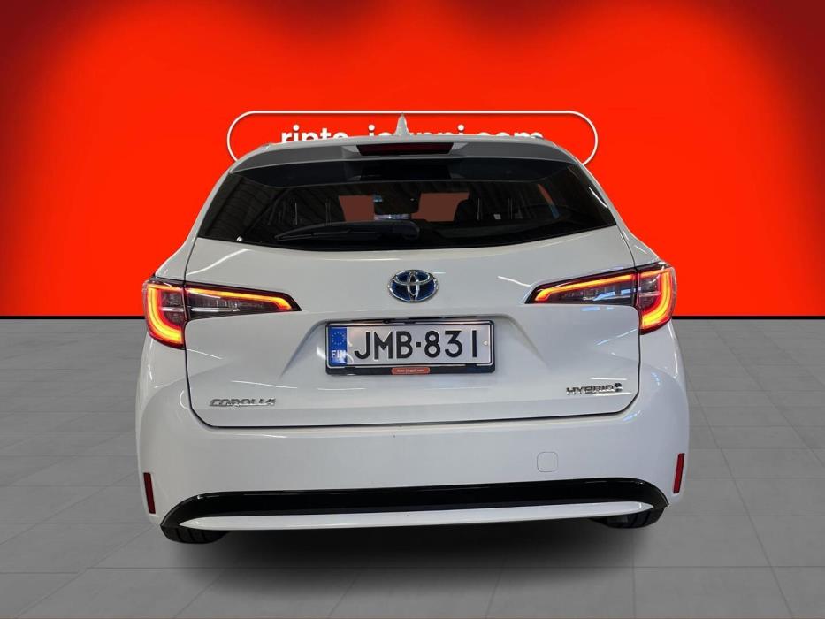 TOYOTA Corolla 2021