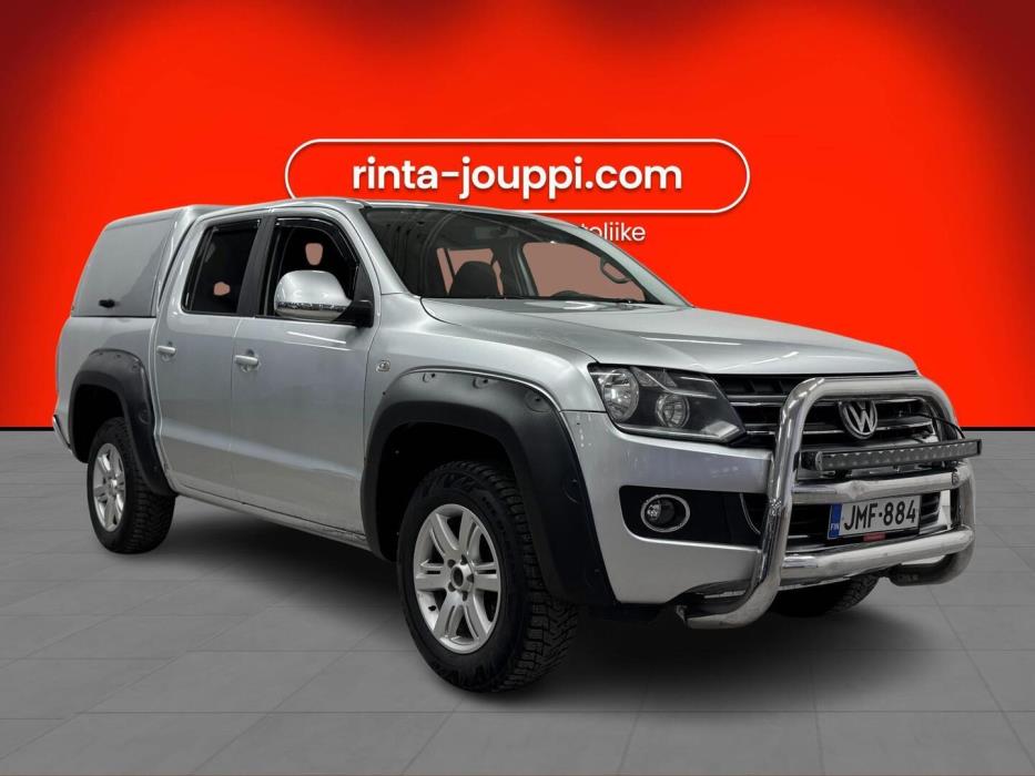 VOLKSWAGEN Amarok 2012