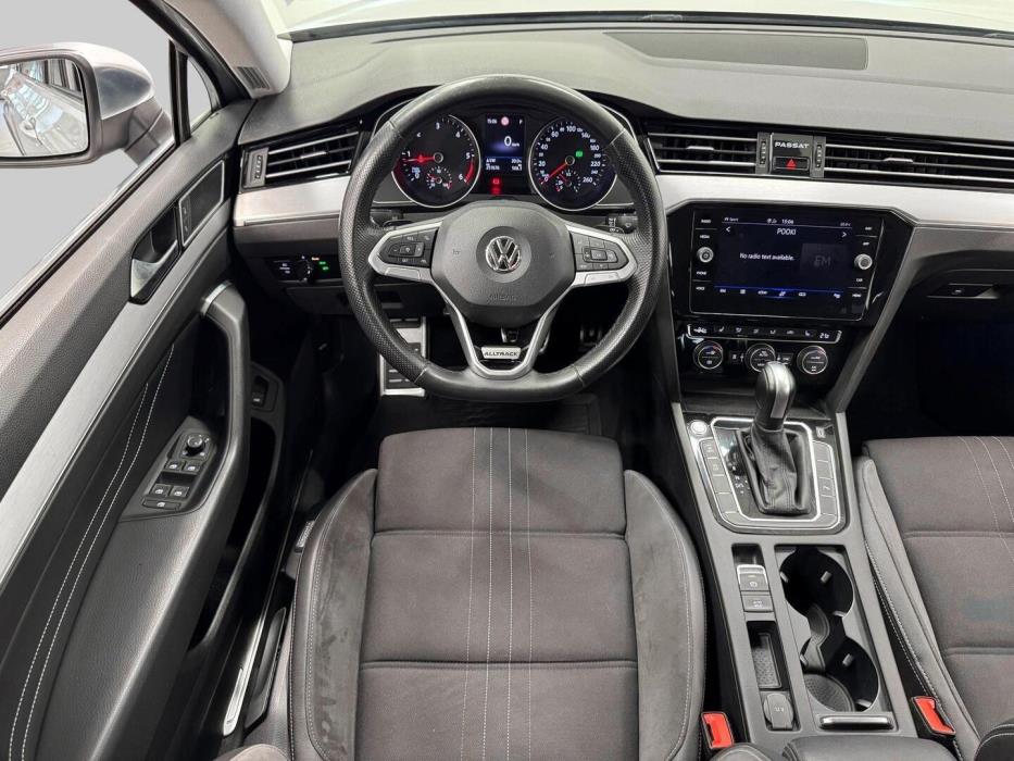 VOLKSWAGEN Passat 2020