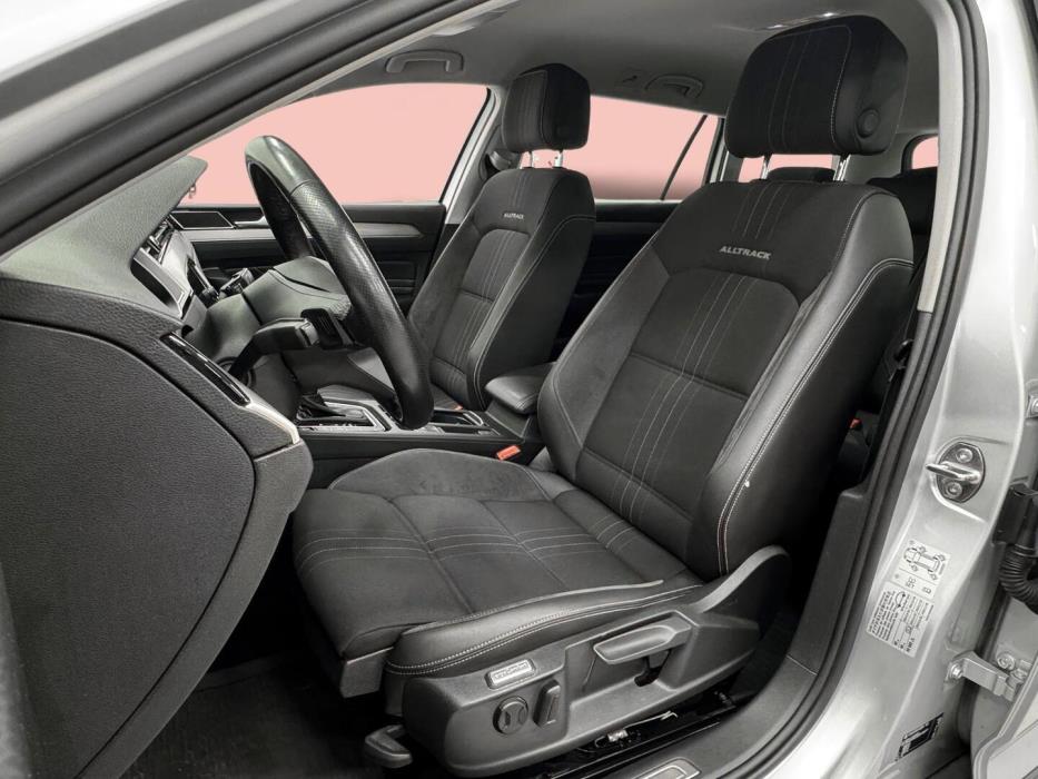 VOLKSWAGEN Passat 2020