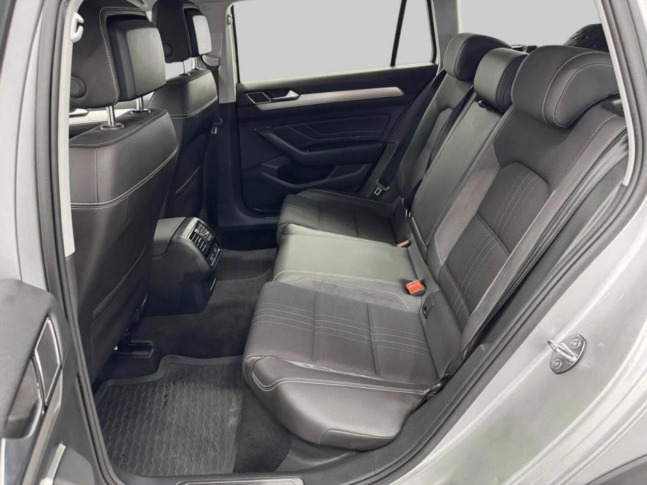 VOLKSWAGEN Passat 2020