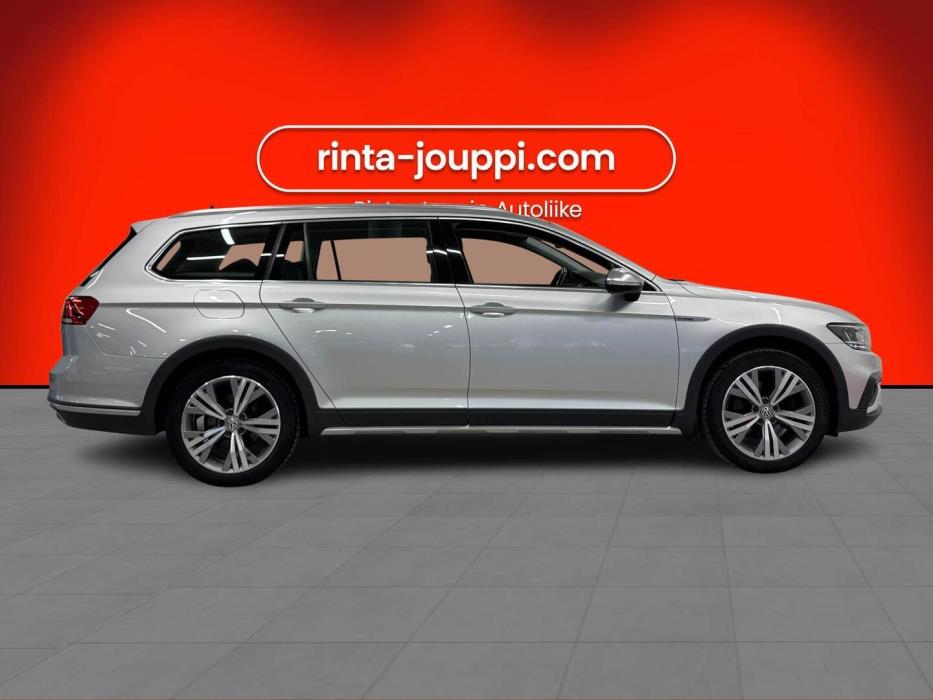 VOLKSWAGEN Passat 2020