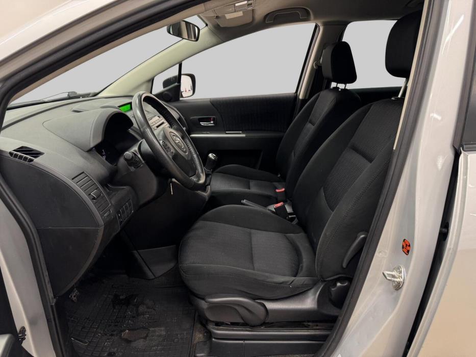 MAZDA 5 2011