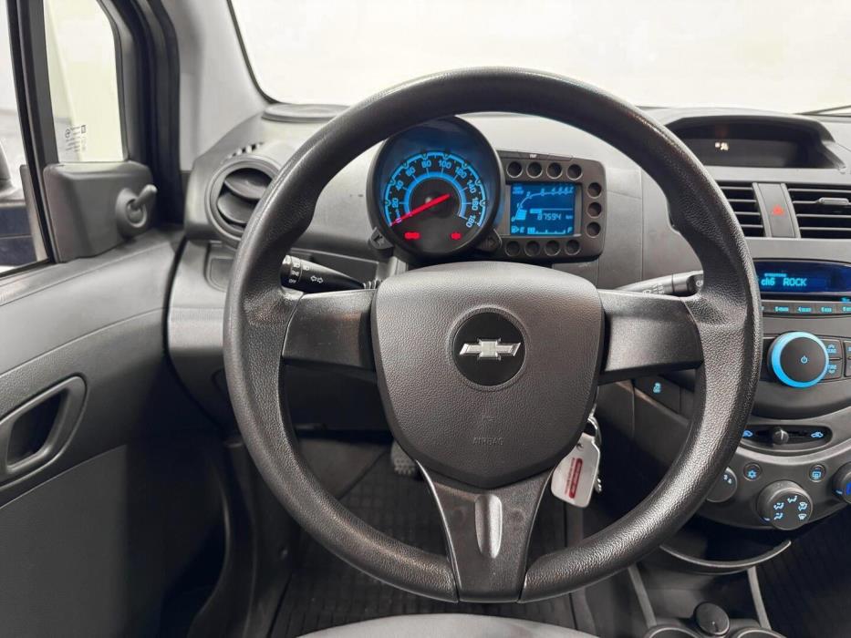 CHEVROLET Spark 2012
