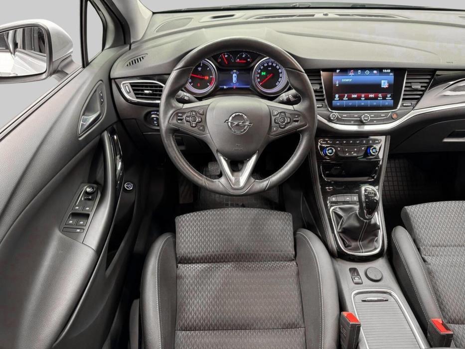 OPEL Astra 2017