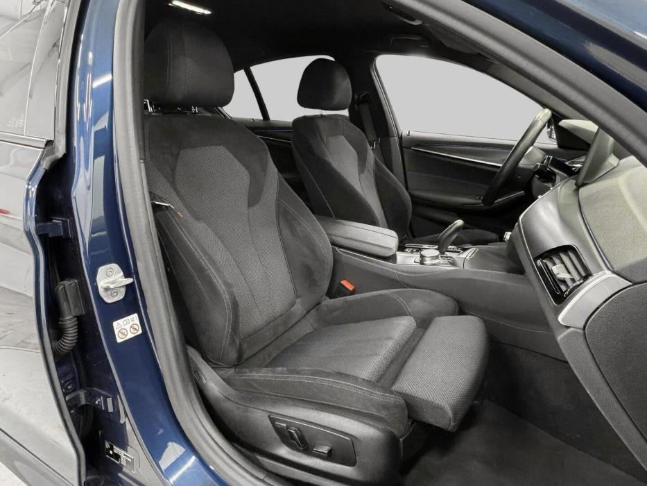 BMW 530 2021
