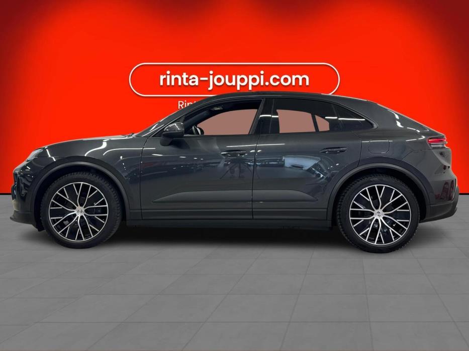 PORSCHE MACAN 2024