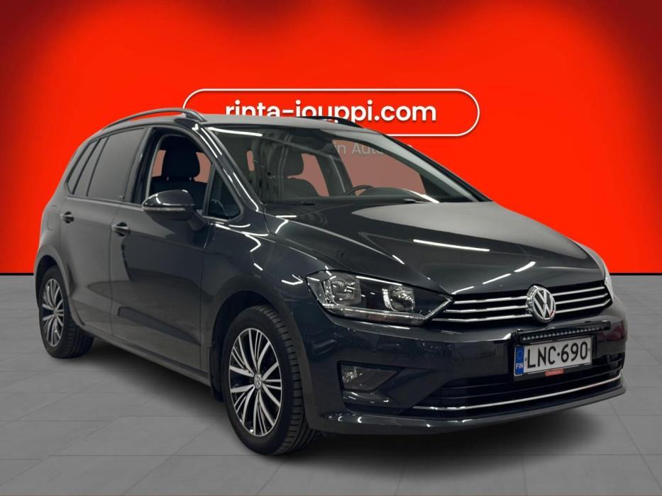 VOLKSWAGEN Golf Sportsvan 2016