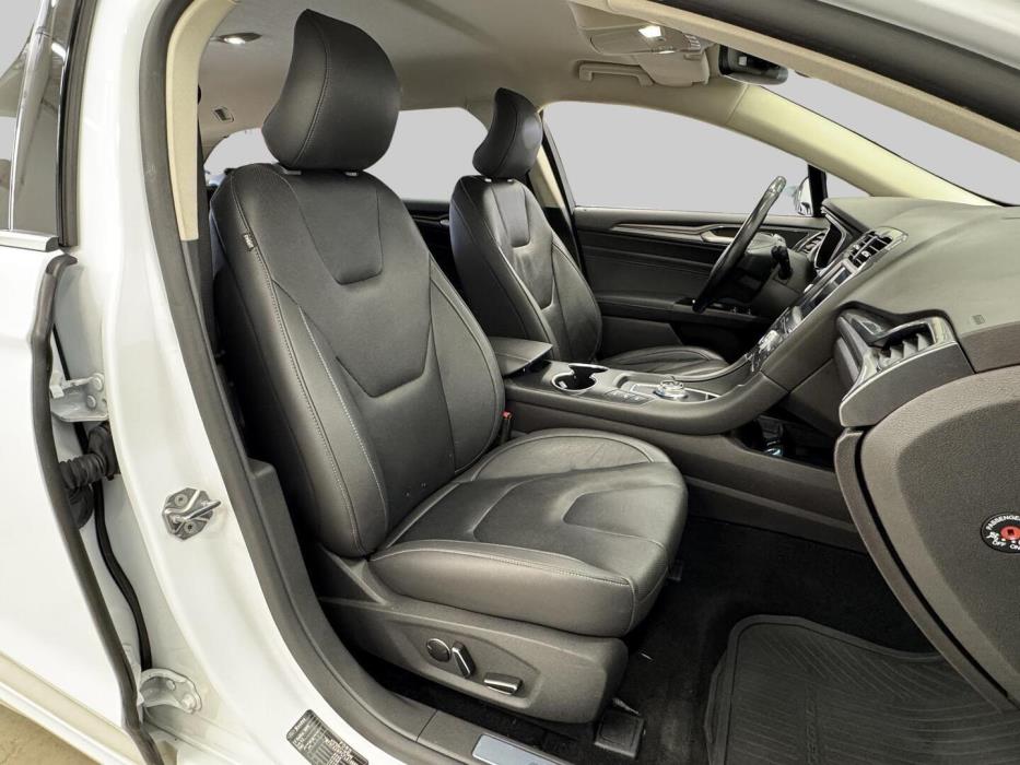 FORD Mondeo 2021