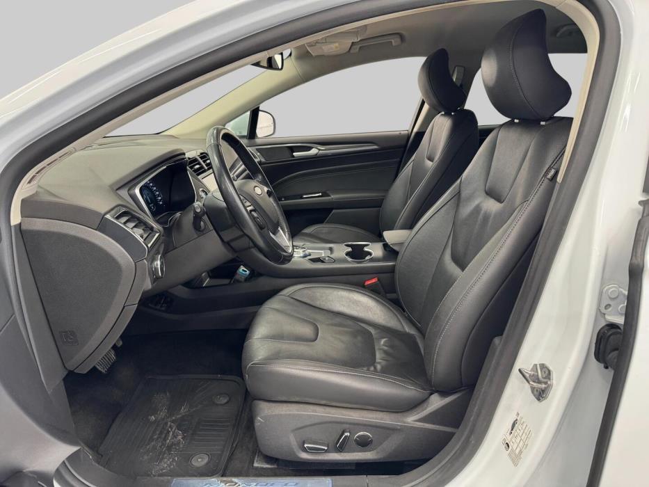 FORD Mondeo 2021