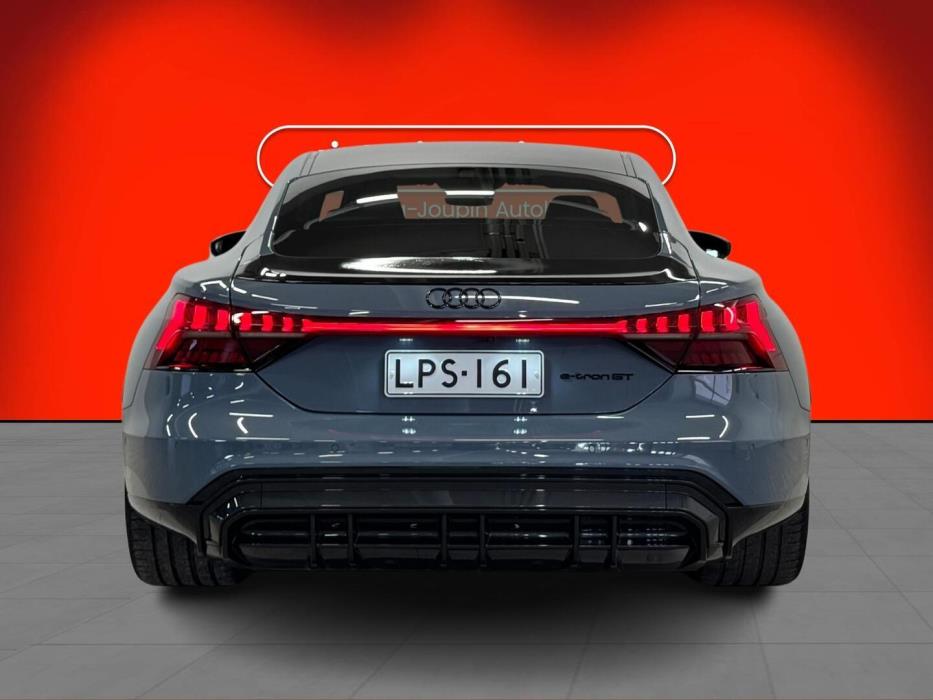 AUDI e-tron GT 2022