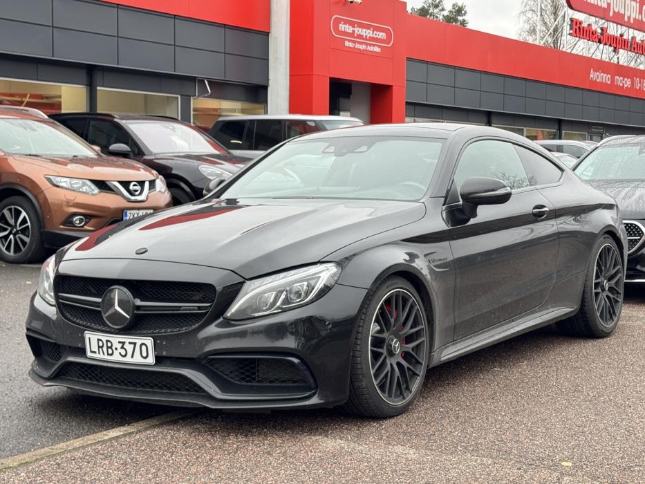 MERCEDES-BENZ C 63 AMG 2016