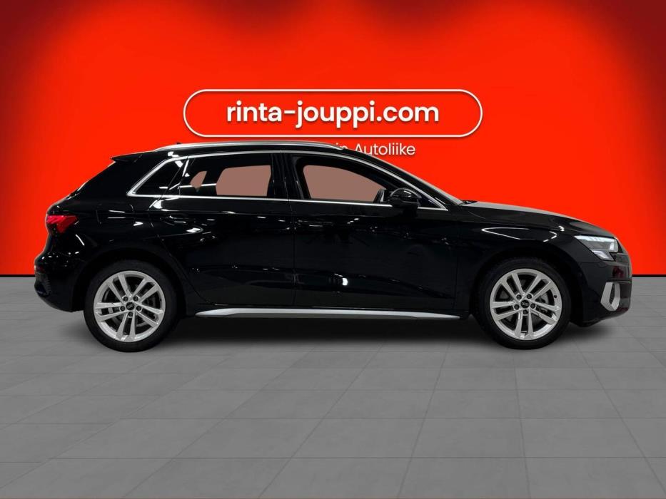 AUDI A3 2024
