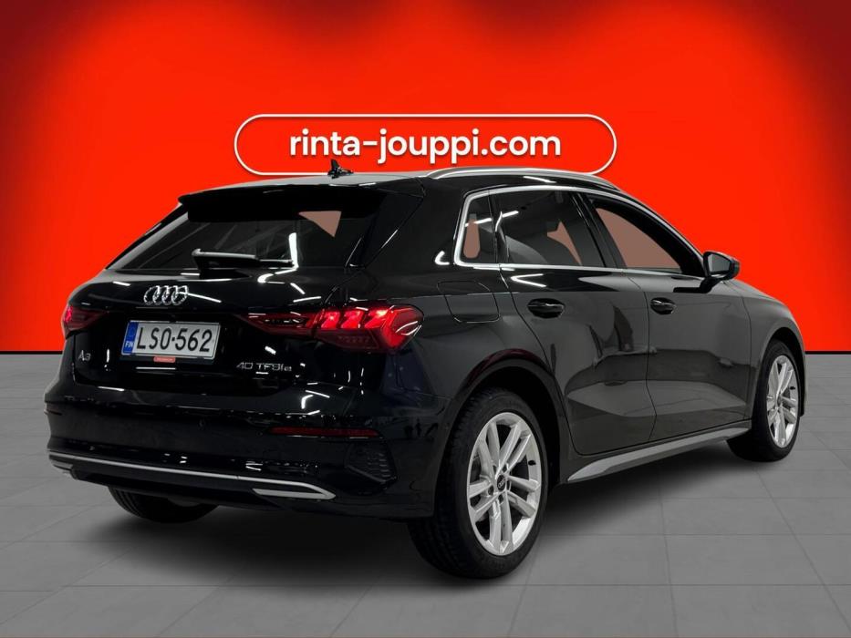 AUDI A3 2024