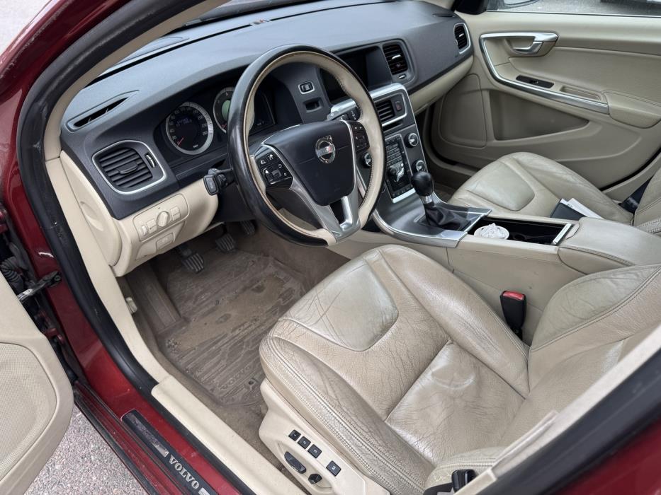 VOLVO S60 2010
