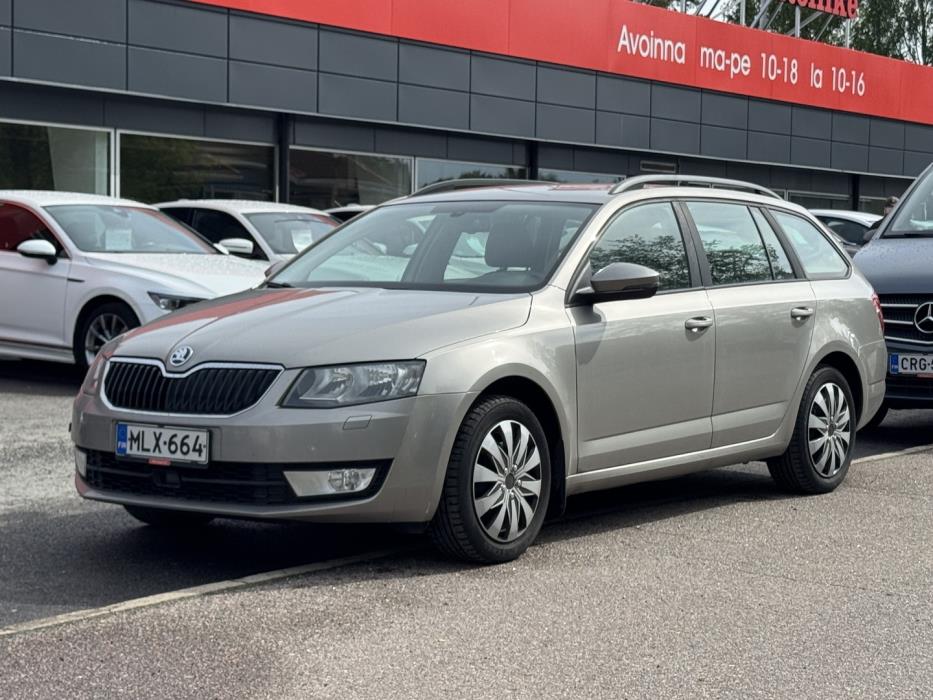 SKODA Octavia 2014