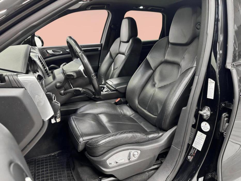 PORSCHE Cayenne 2010