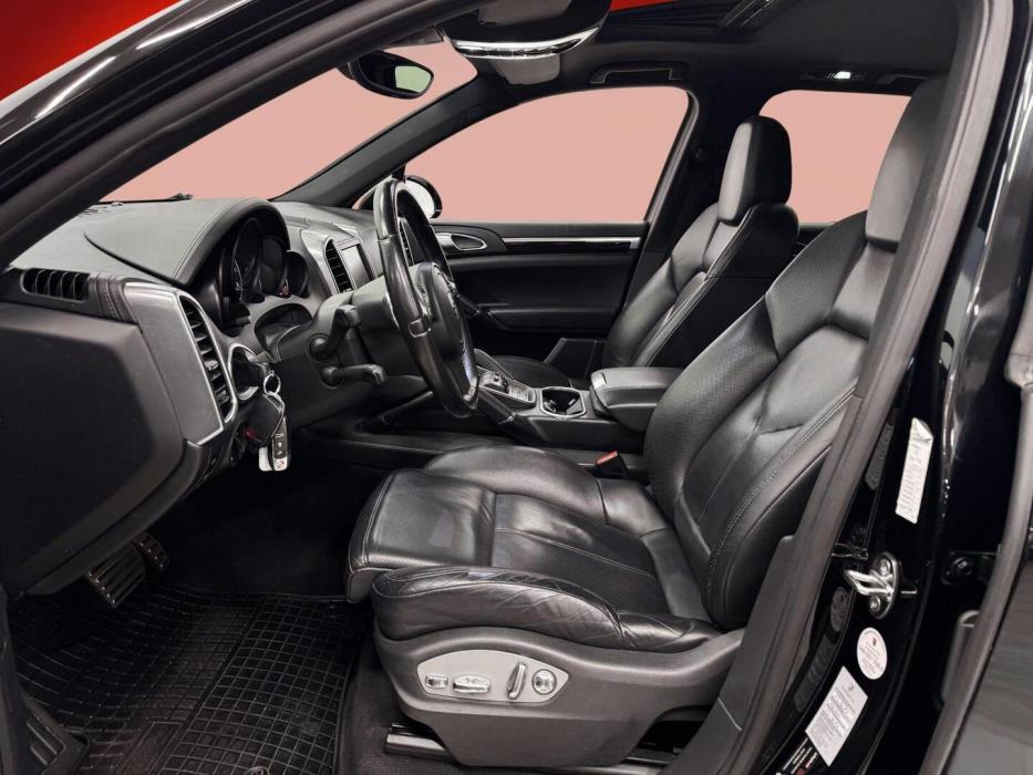 PORSCHE Cayenne 2010