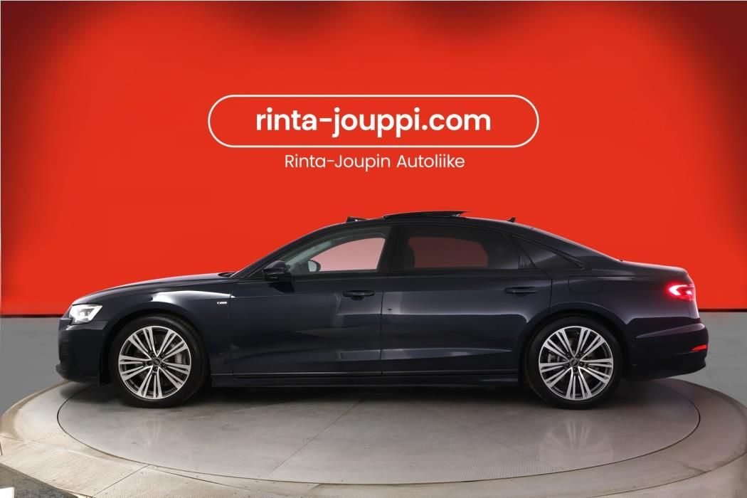AUDI A8 2025