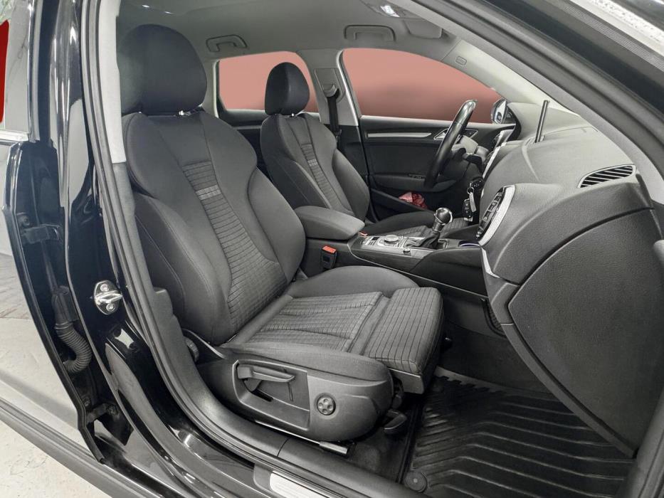 AUDI A3 2016