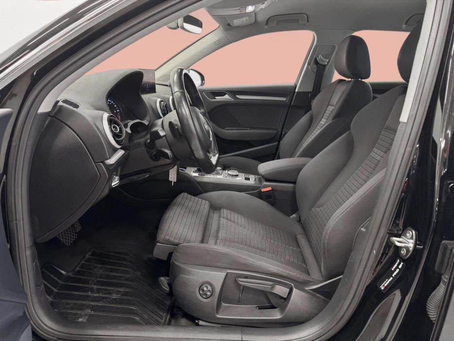 AUDI A3 2016