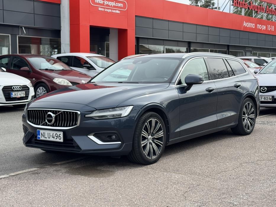 VOLVO V60 2020